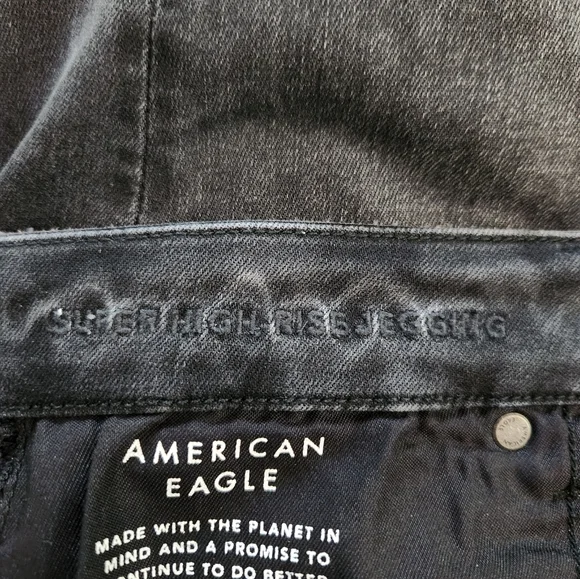 American Eagle Super High Rise Jegging - Picture 4 of 5